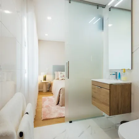 Lady Laura Vendégház