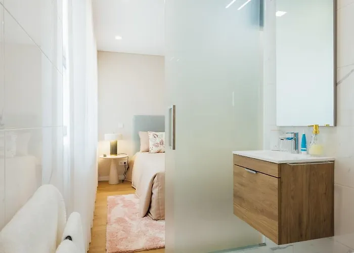 Lady Laura Guest house